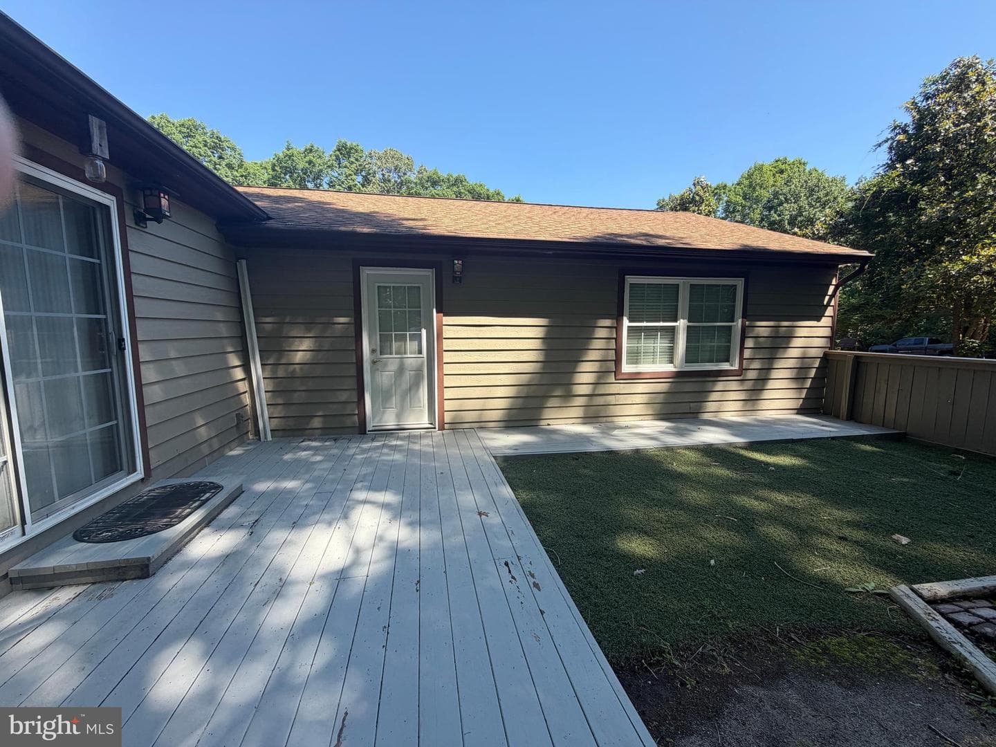 259 David Road photo 3
