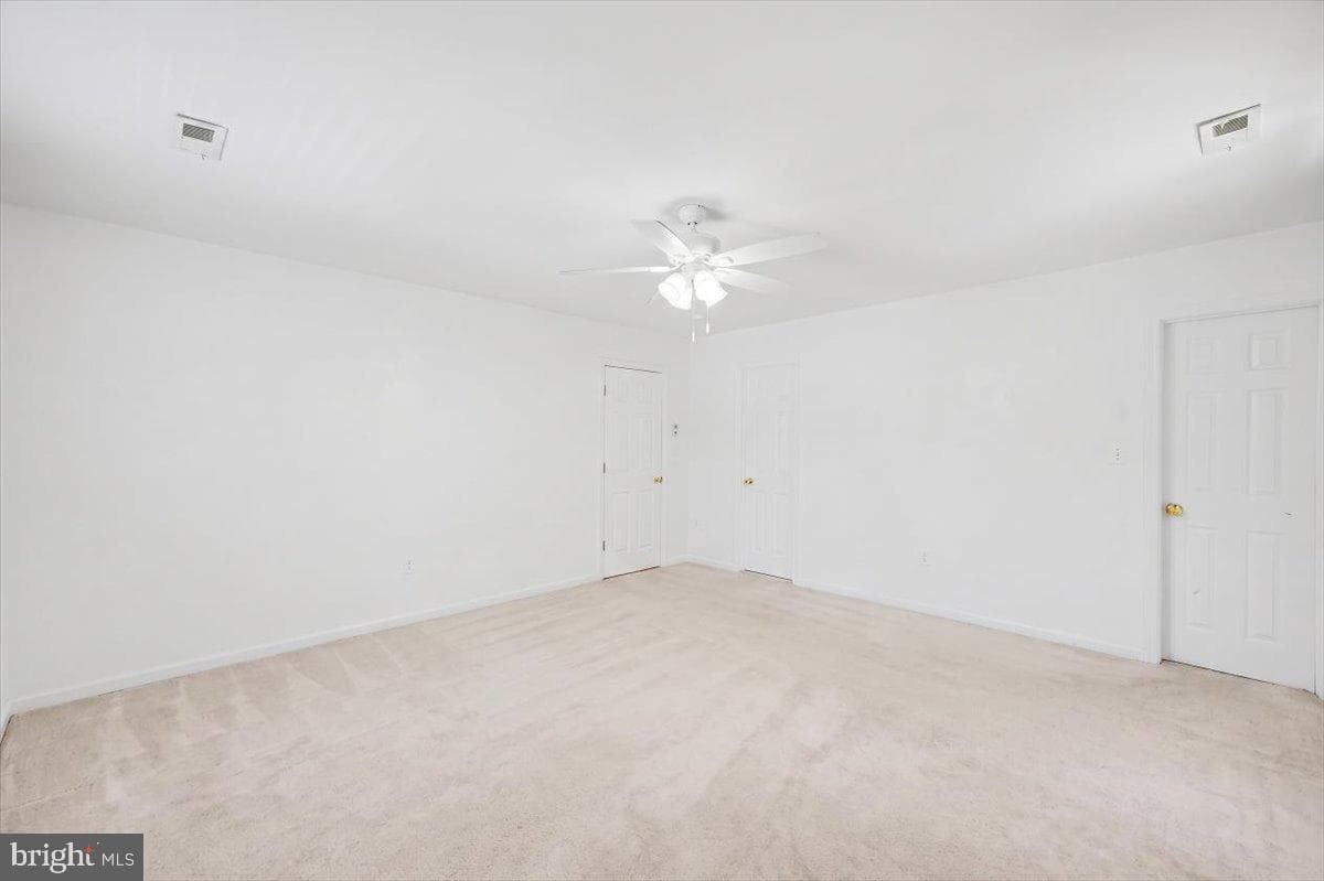 2348 Lindsay Road photo 19