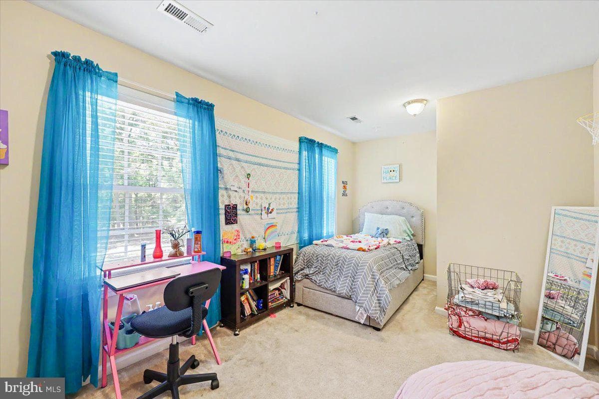 2348 Lindsay Road photo 25