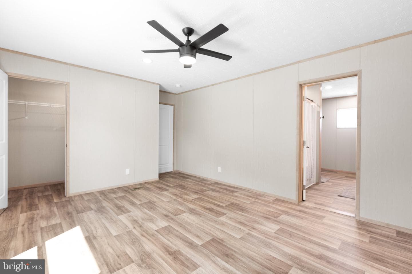 355 Moorefield Road photo 32