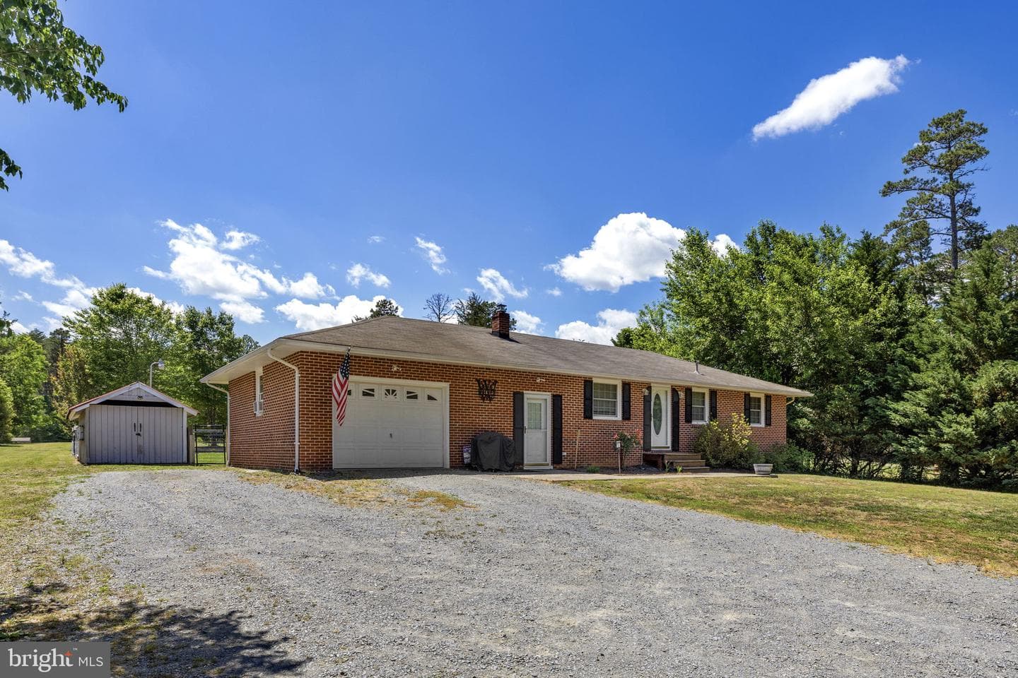 108 Melton Manor Dr photo 3