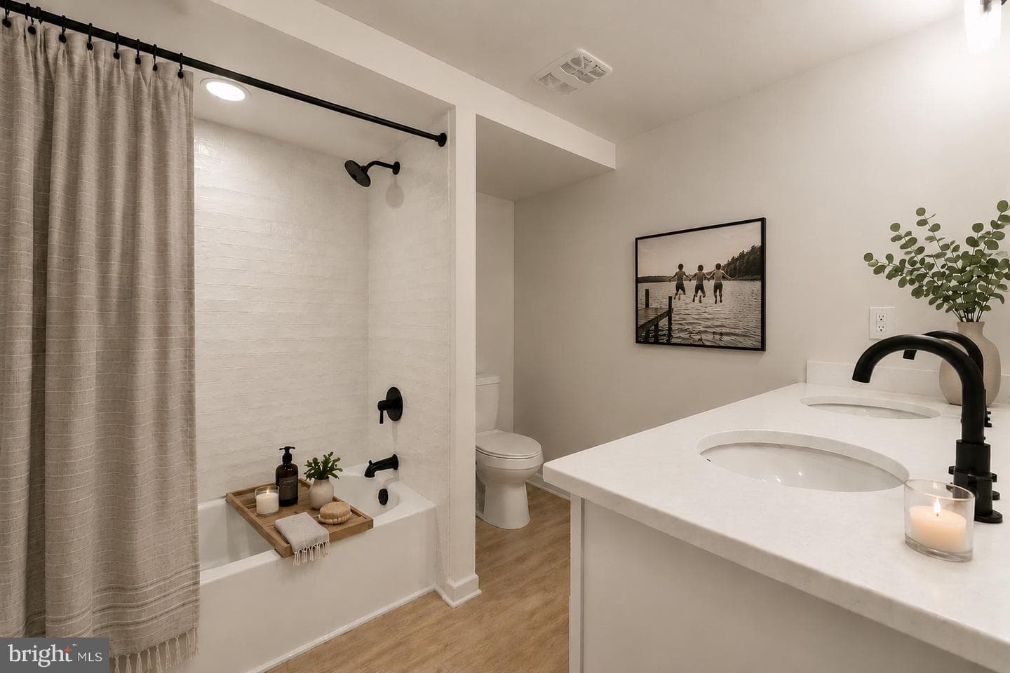 76 Clear Water Lane photo 12