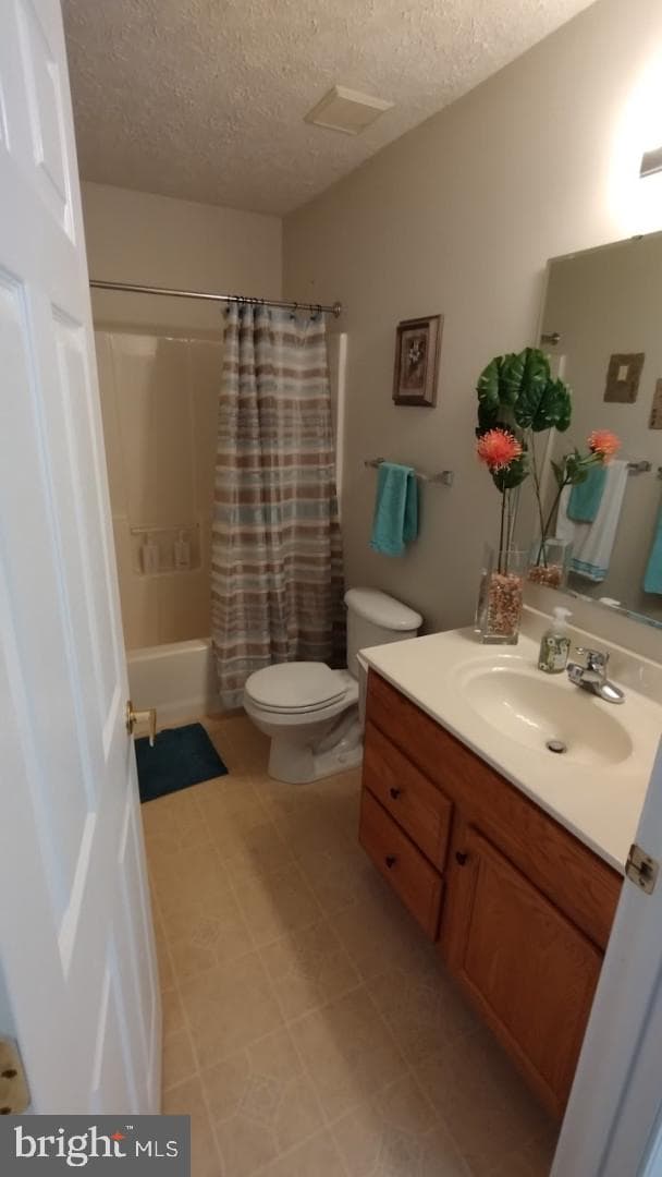 305 Catamaran Court photo 22