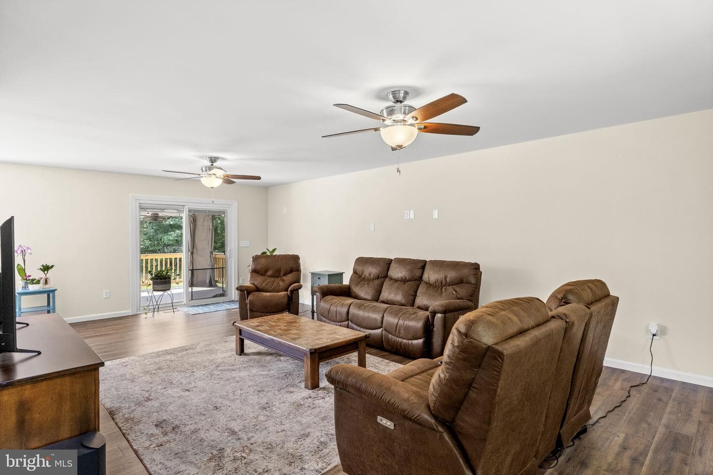 524 Blueberry Lane photo 17