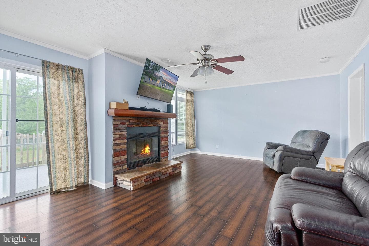 212 Briar Circle photo 11