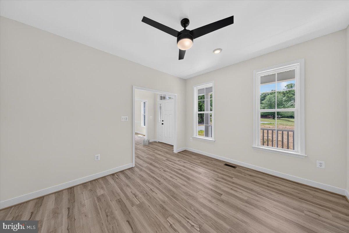 126 Hickory Lane photo 8