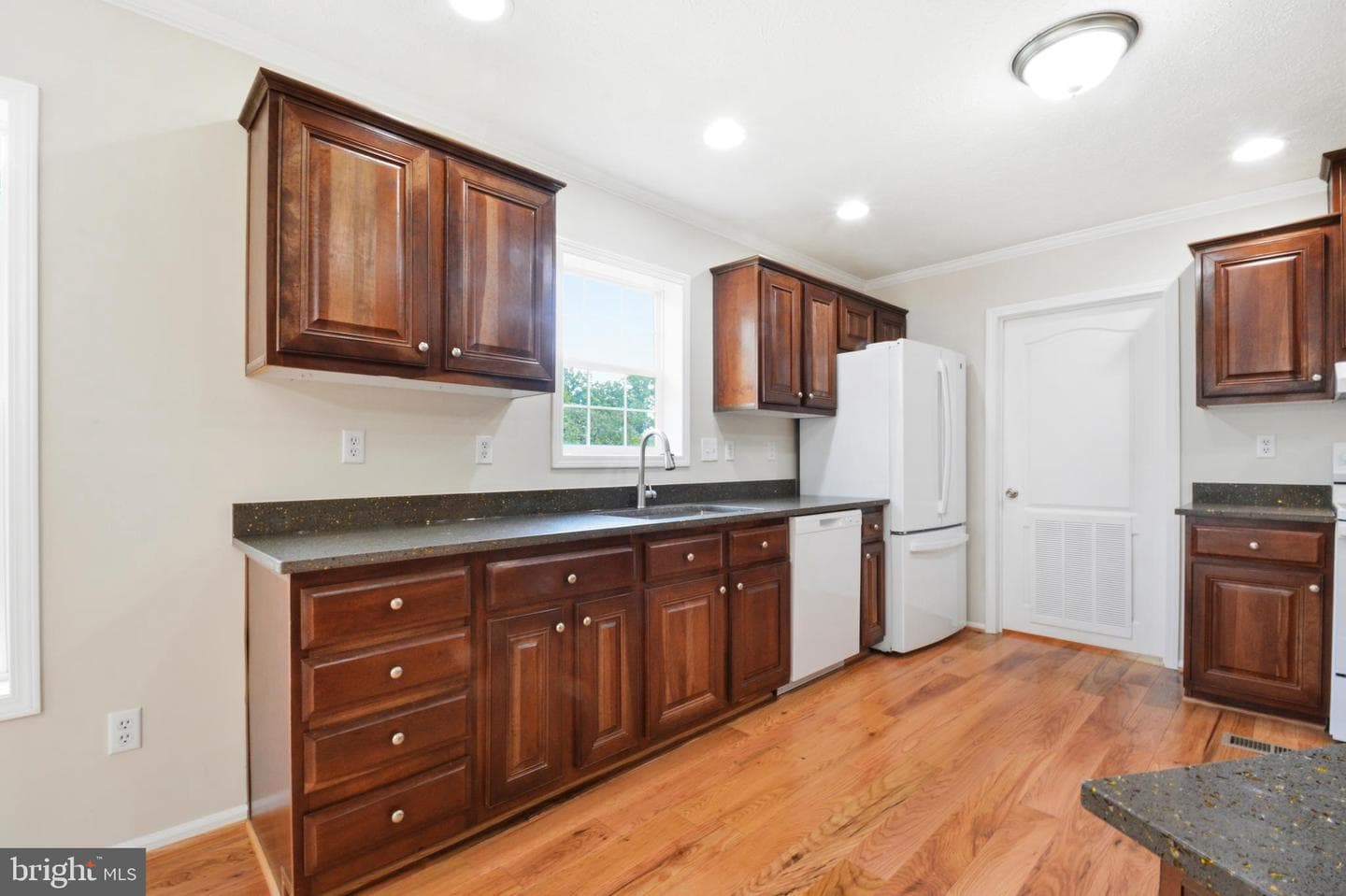 31 Cosner Road photo 9