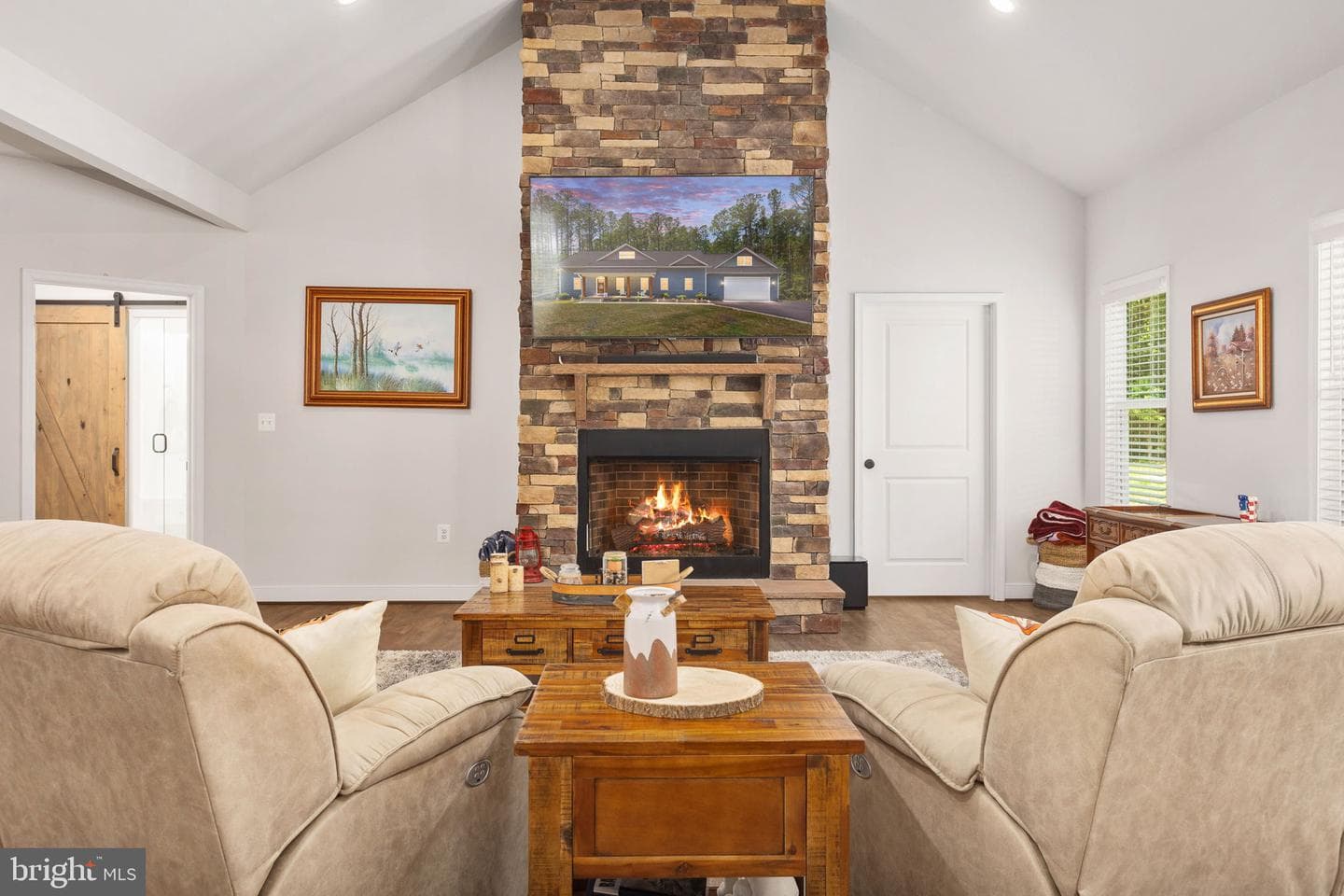 1098 Lake Forest Drive photo 14