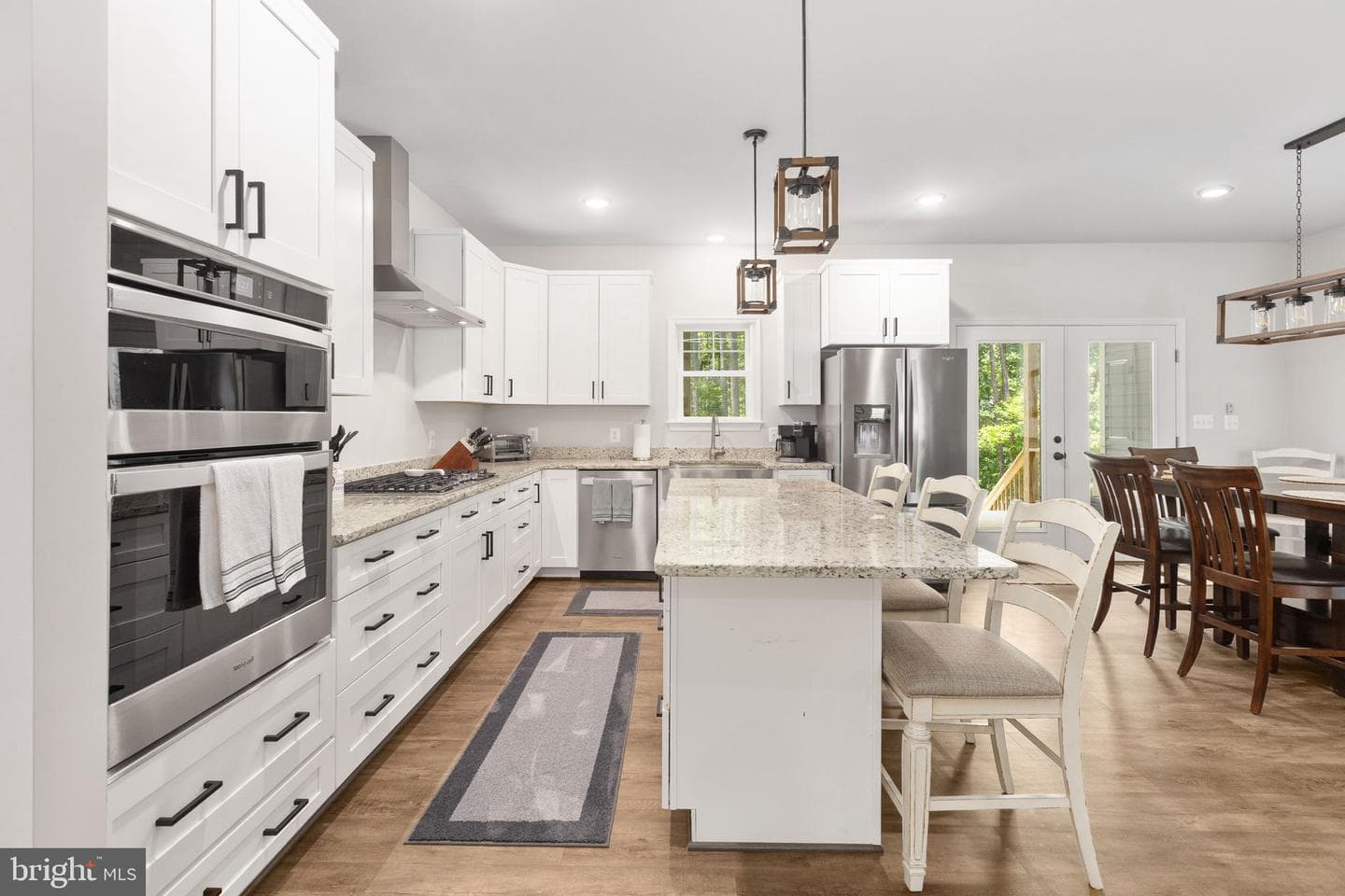 1098 Lake Forest Drive photo 20