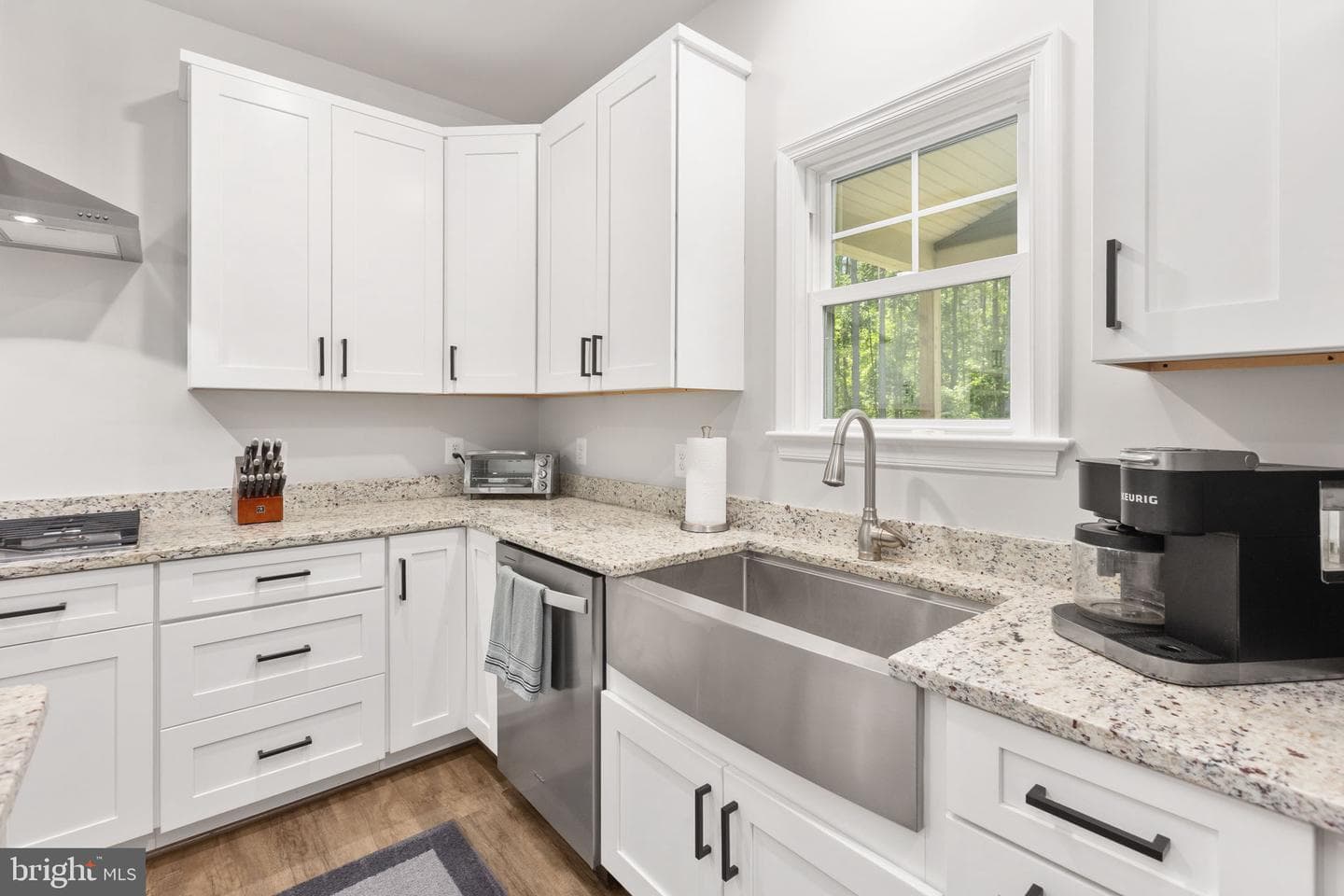1098 Lake Forest Drive photo 23