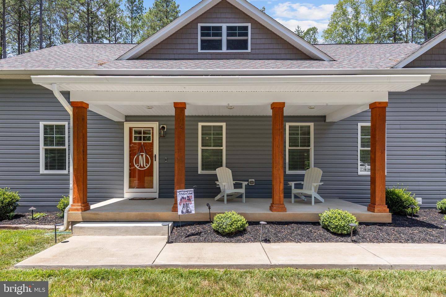 1098 Lake Forest Drive photo 9