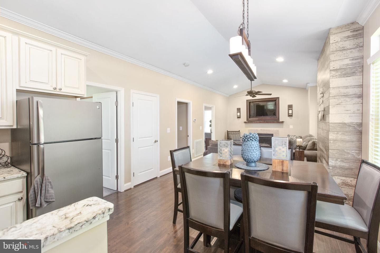 106 Bernie Cir photo 15