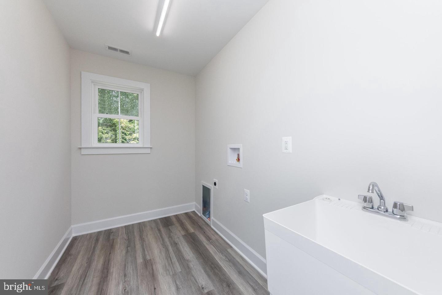 64 Compass Cove photo 34