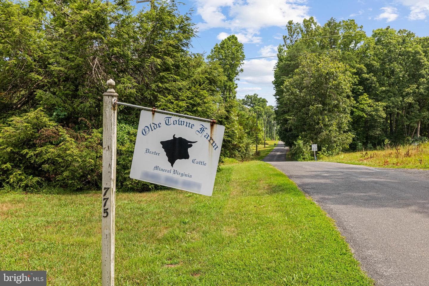 775 Spring Road photo 11
