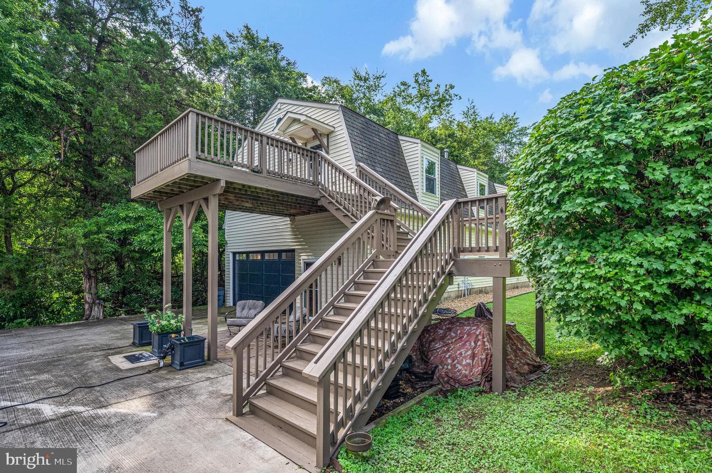 446 Bailey Drive photo 1