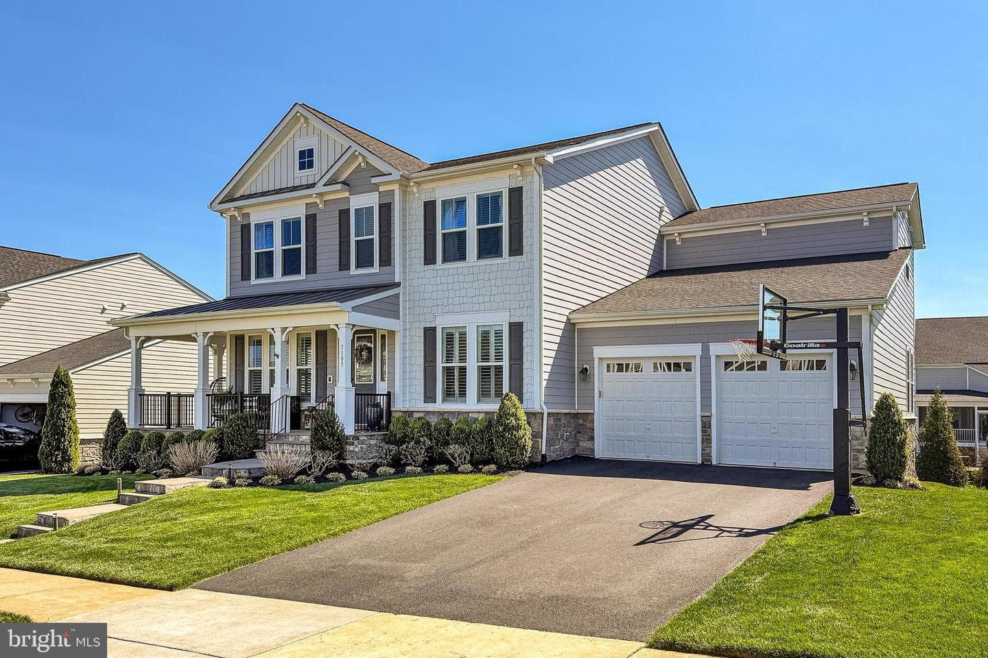 1103 Themis Street SE photo 81