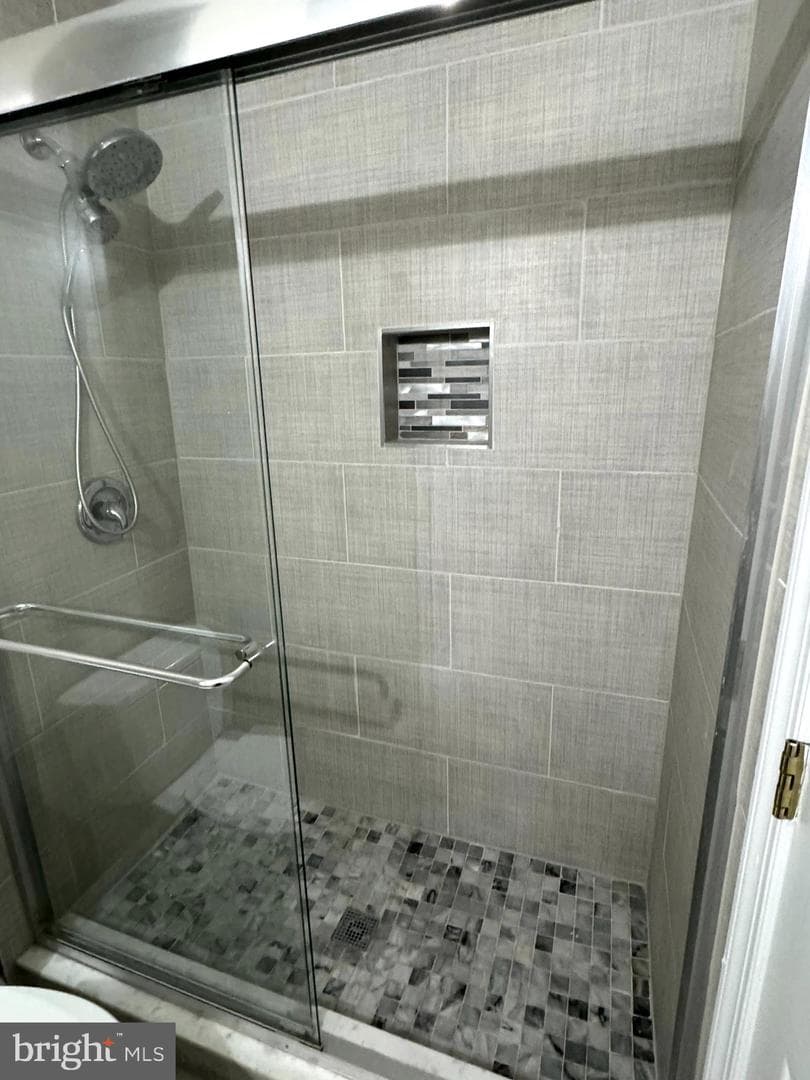 47660 Woolcott Square photo 9