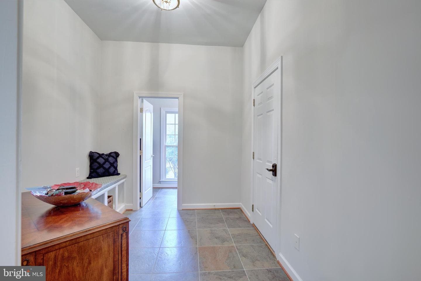 18733 Upper Meadow Drive photo 21