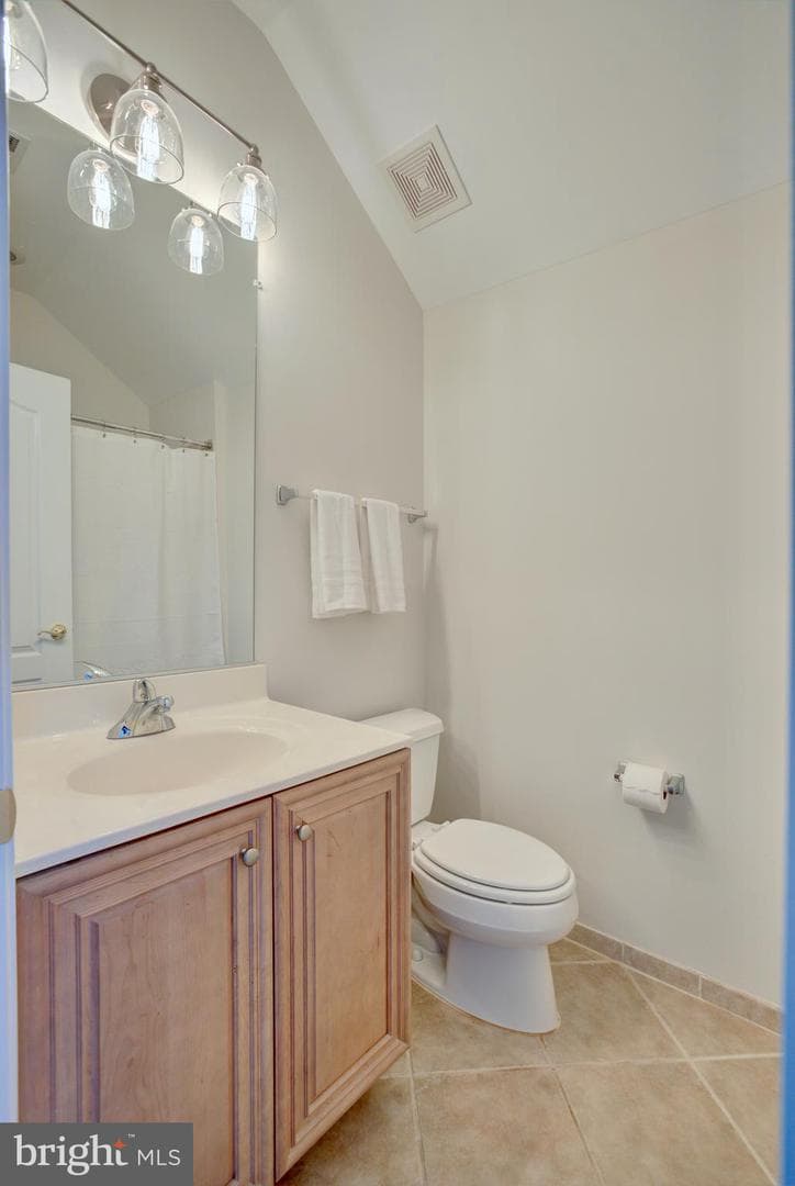 18733 Upper Meadow Drive photo 32