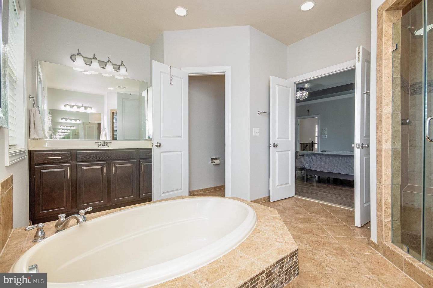 44622 Petersham Drive photo 24