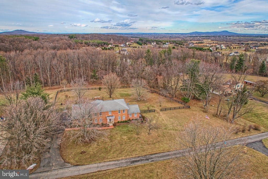 14080 Gusty Knoll Lane photo 2