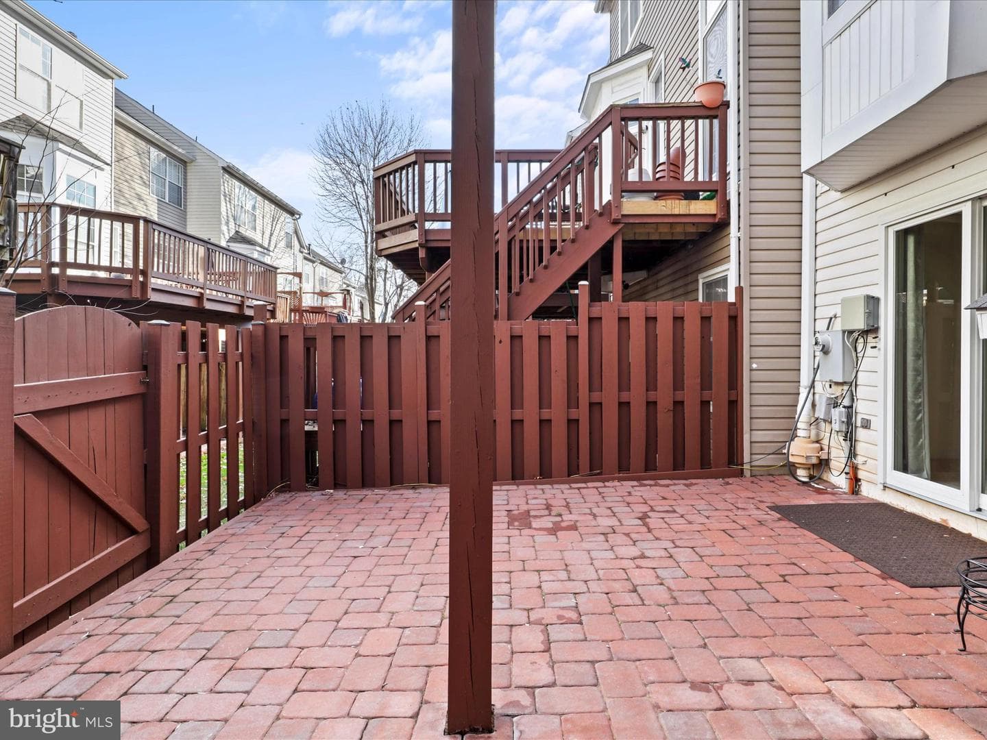 20555 Warburton Bay Square photo 33
