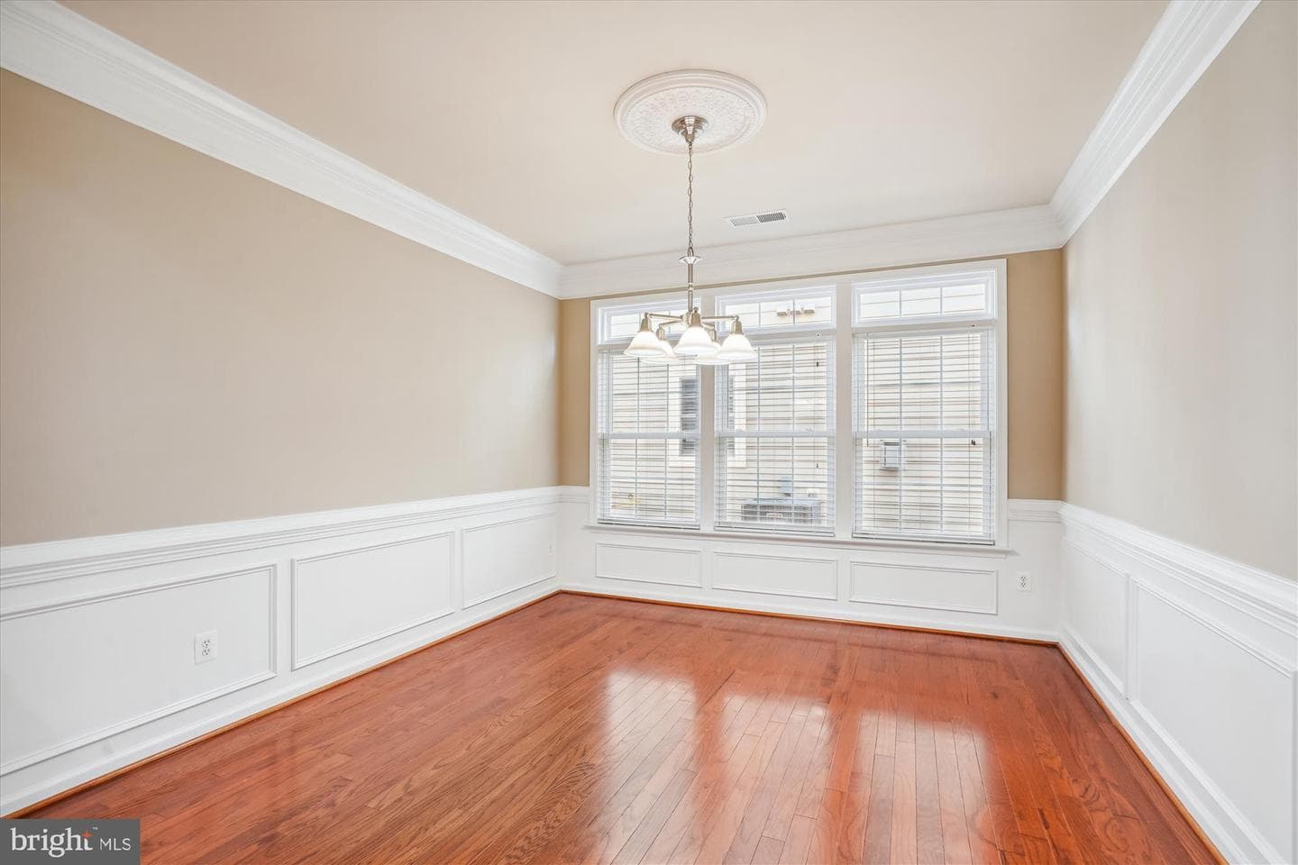 20582 Golden Ridge Drive photo 6