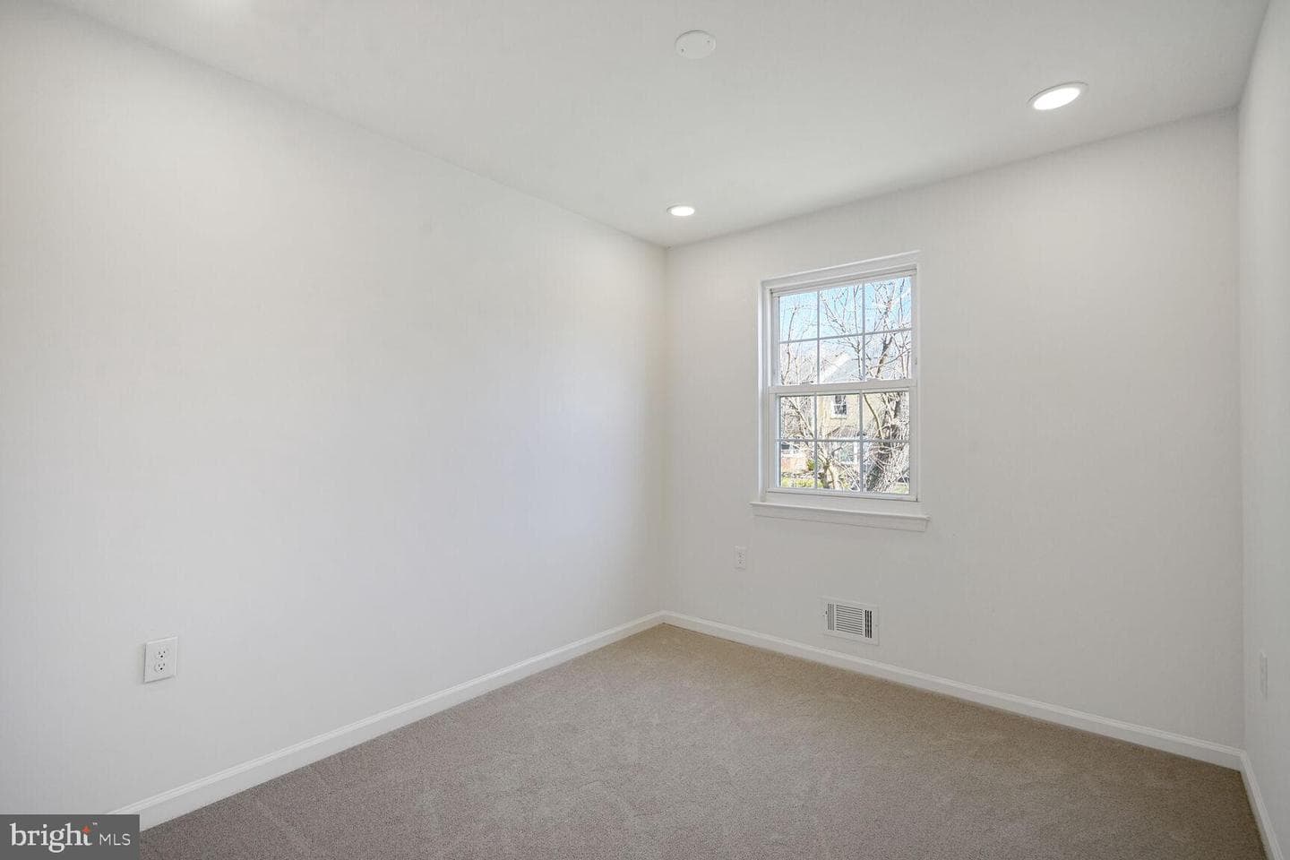 239 Nottoway Street SE photo 21