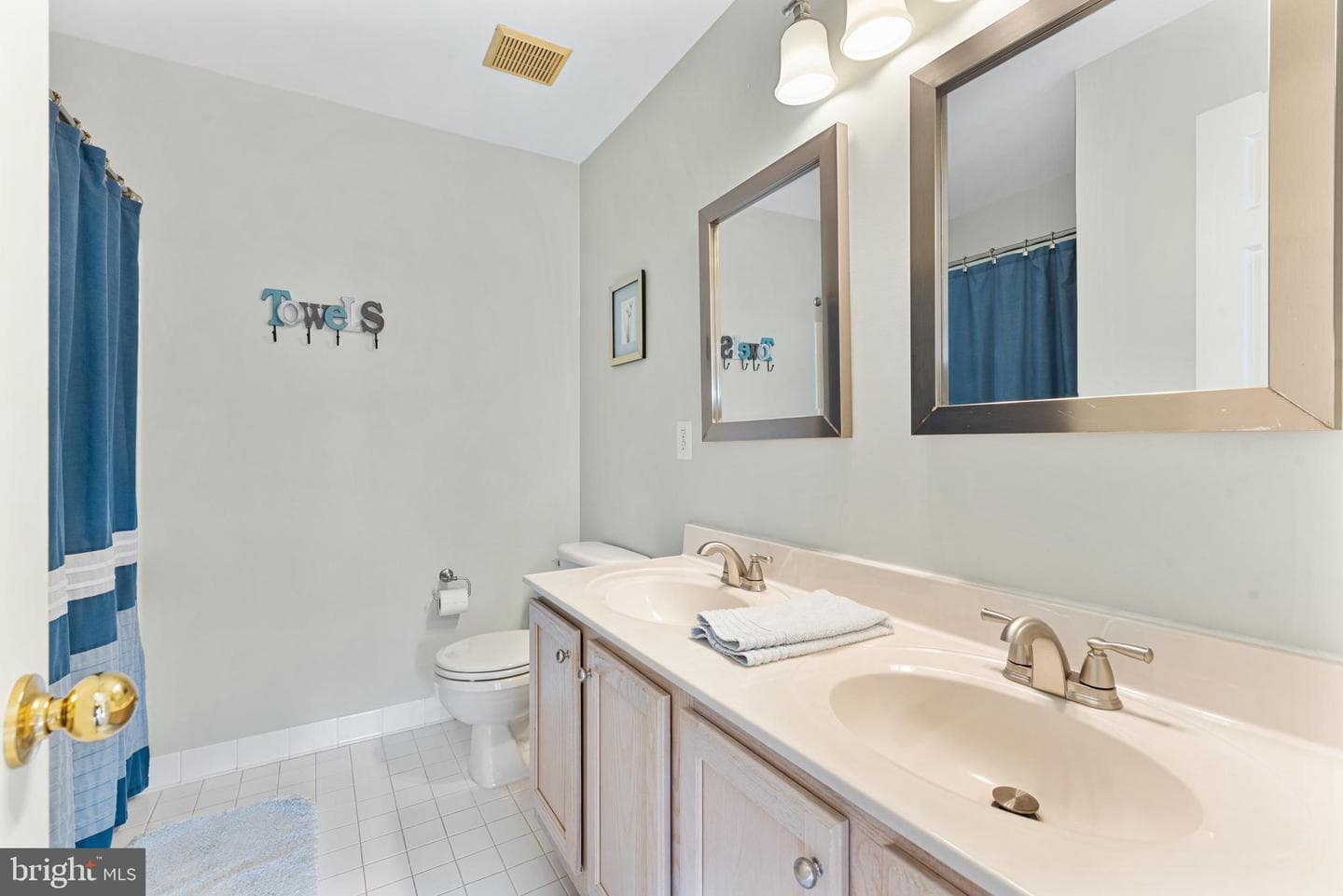 42698 Latrobe Street photo 30
