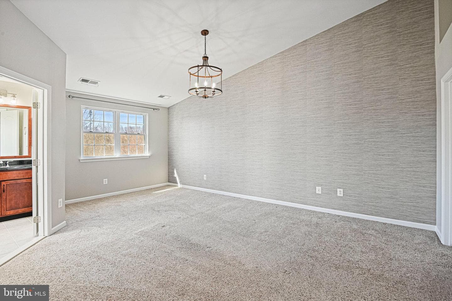 25663 America Square photo 23