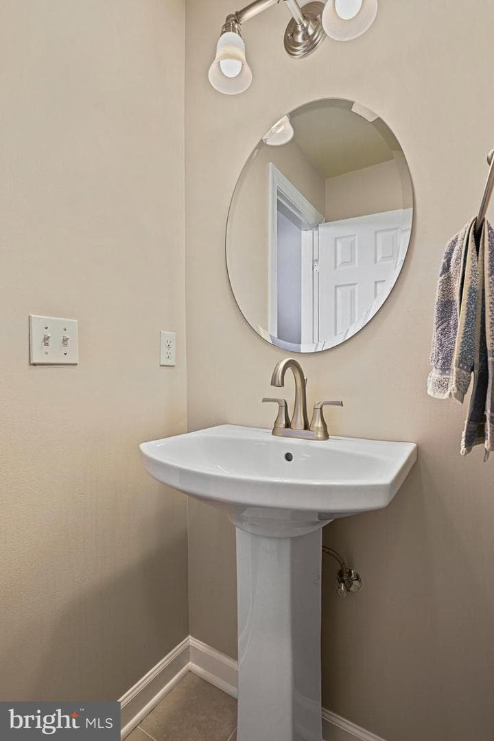43439 Postrail Square photo 10