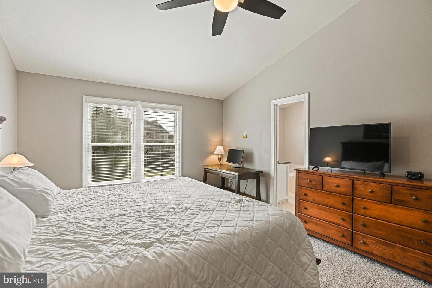43439 Postrail Square photo 18