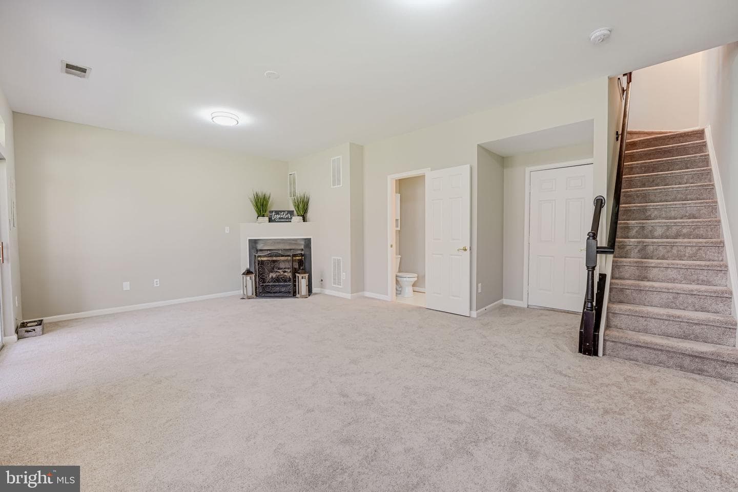 21524 Iredell Terrace photo 8