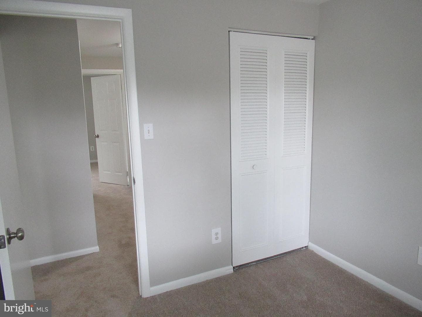 716 Giles Place photo 27