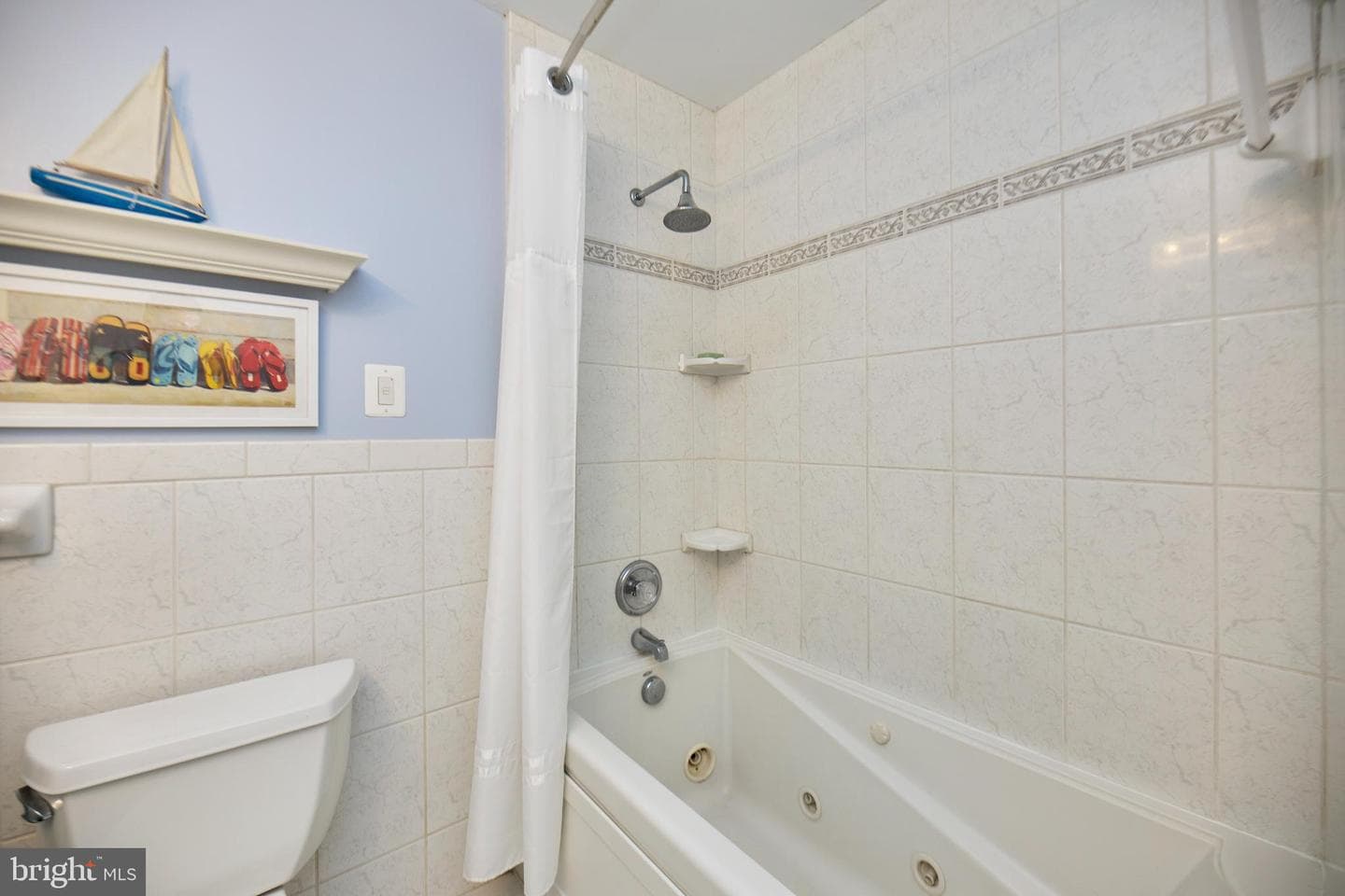 17650 Madison Avenue photo 32