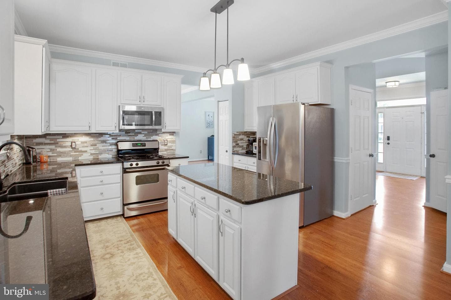 304 Lawford Drive SW photo 10