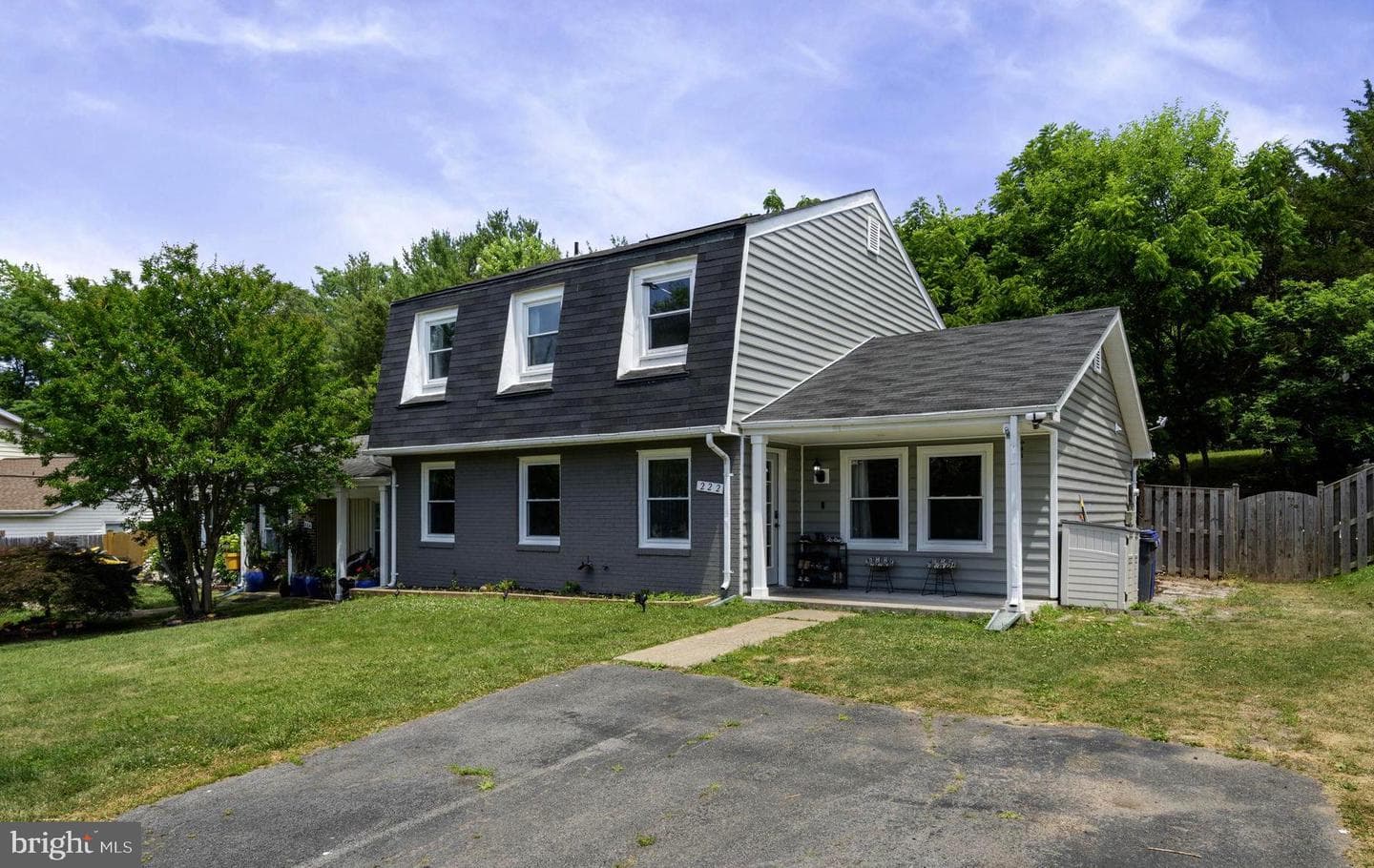 222 N Lincoln Avenue photo 2