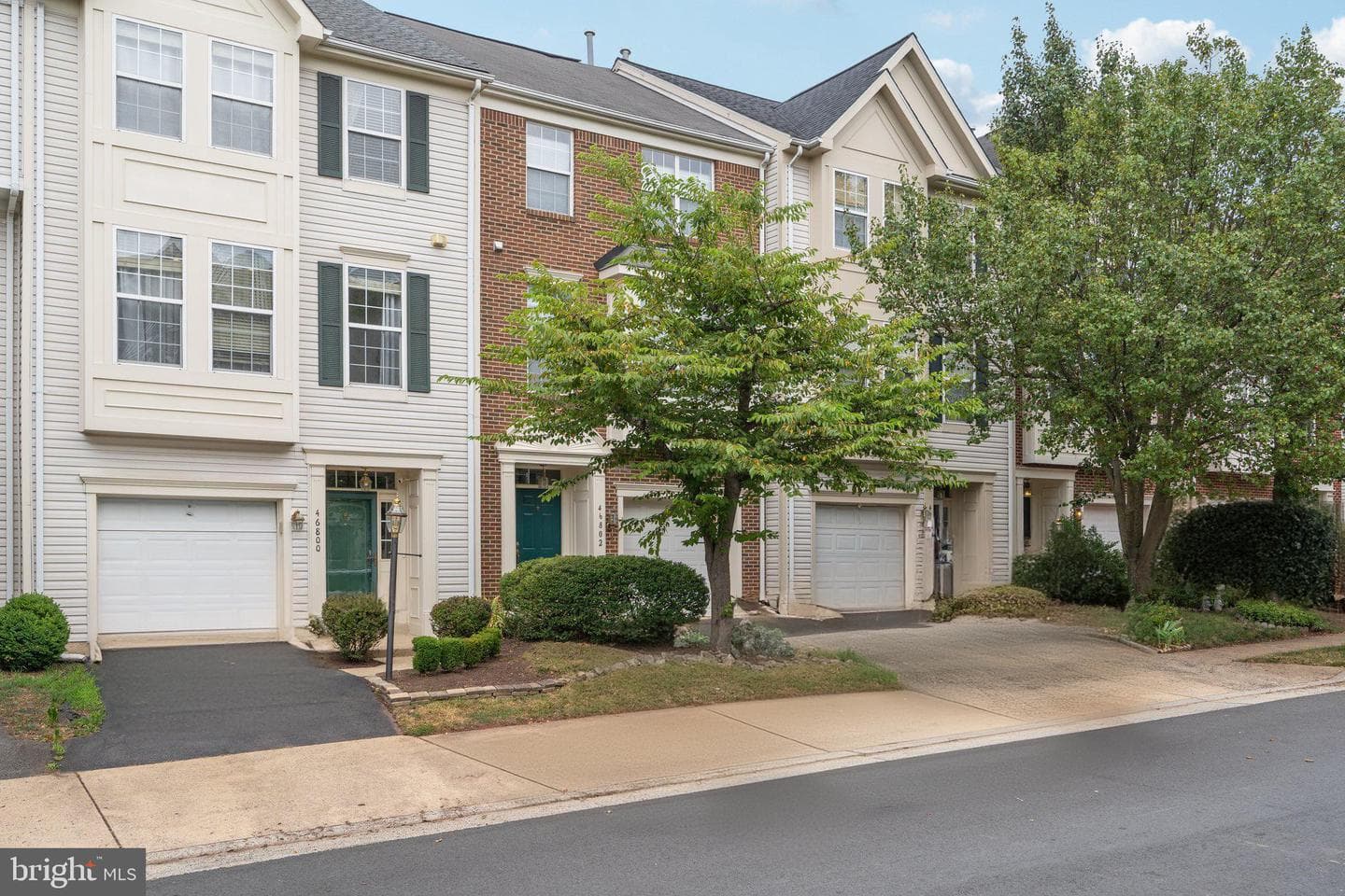 46802 Vermont Maple Terrace photo 2