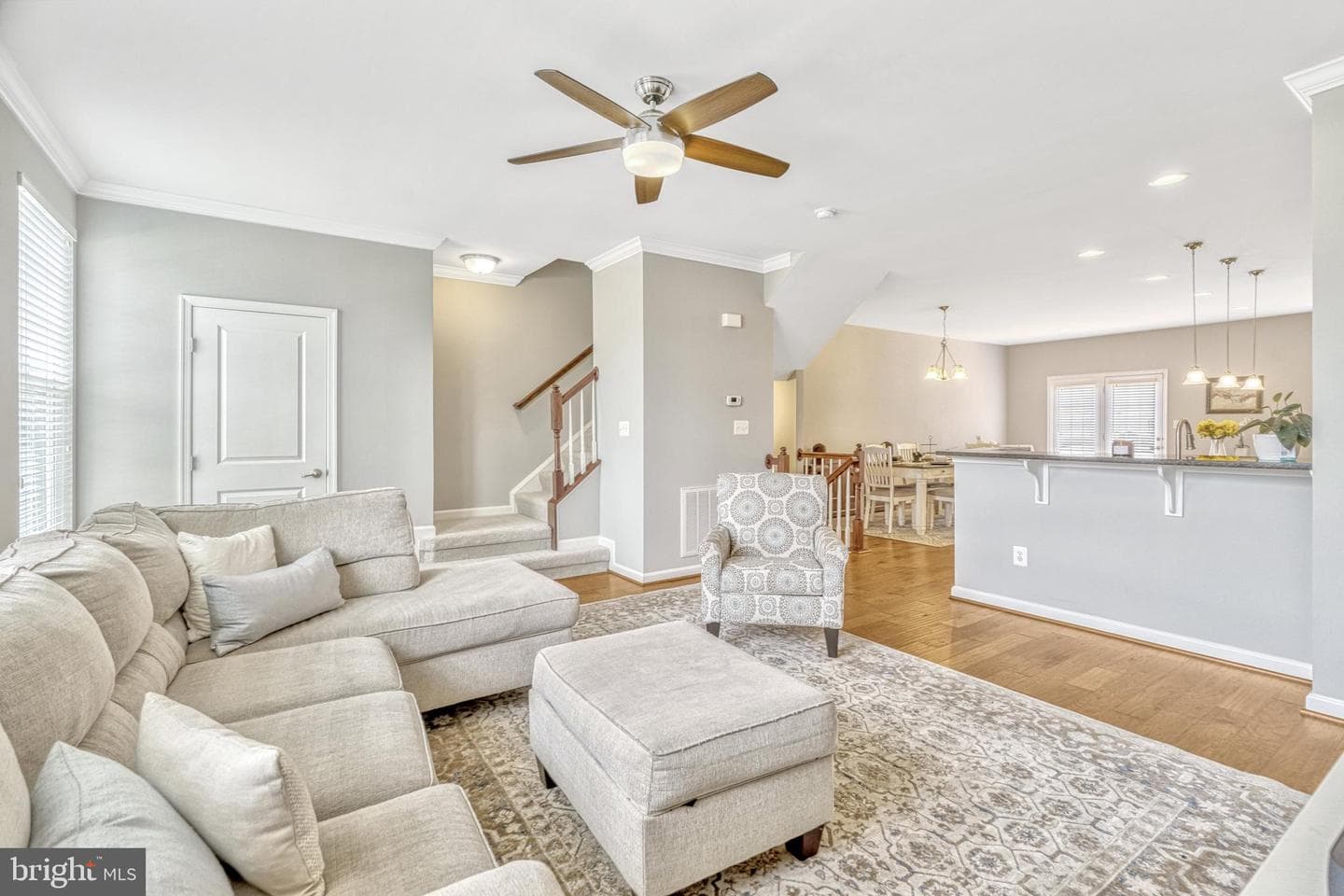 25854 Sycamore Grove Place photo 3