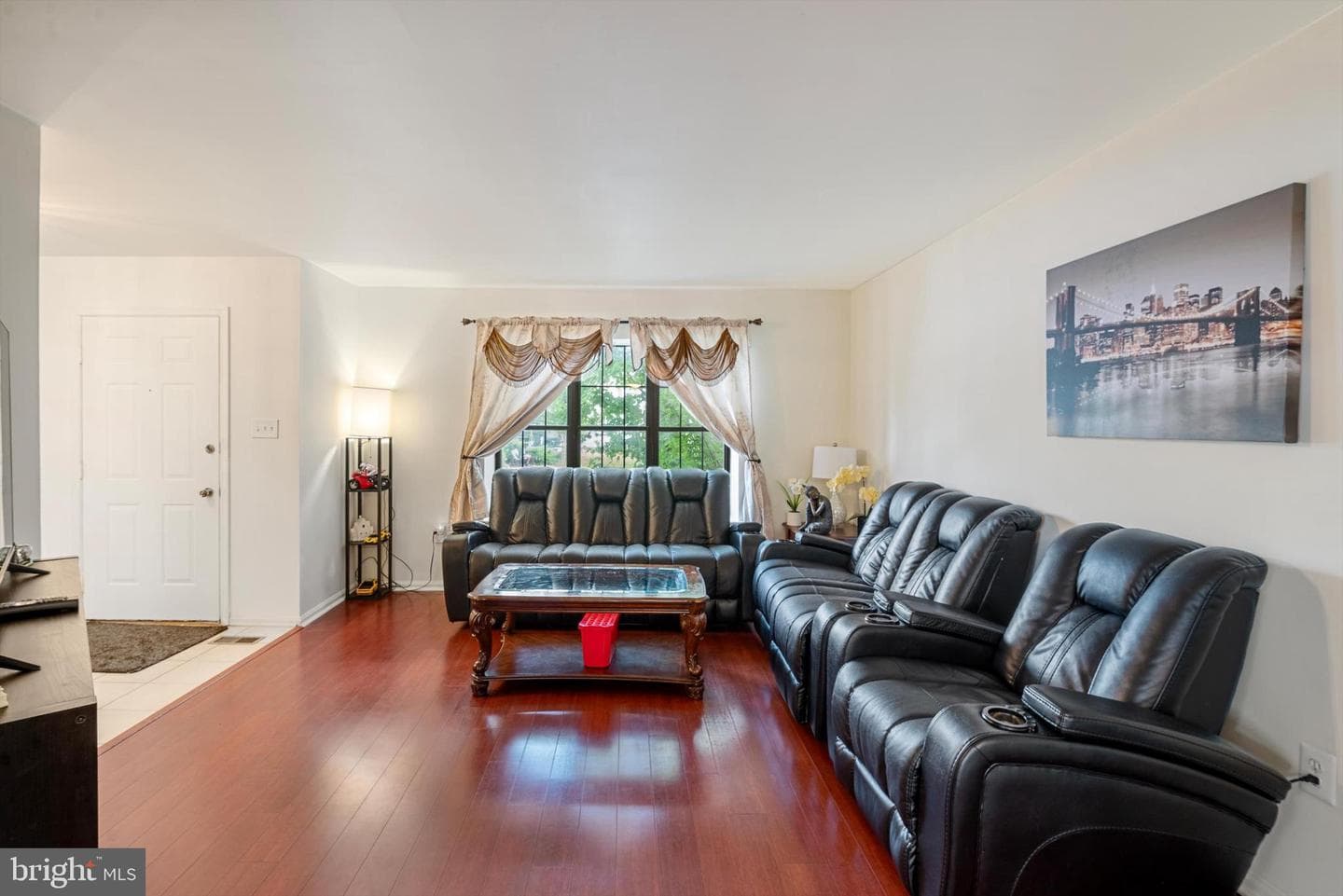 21 Berkeley Court photo 7