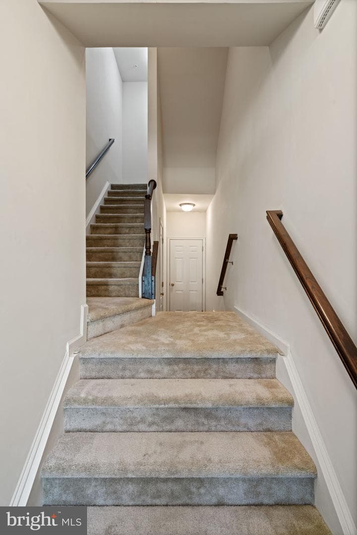 23491 Aldie Manor Terrace photo 4