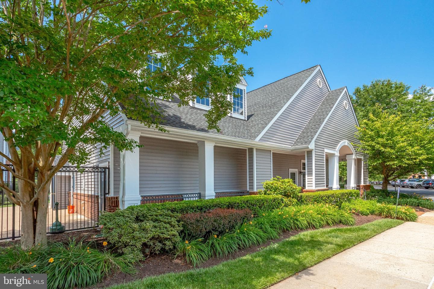 20419 Riverbend Square #200 photo 31