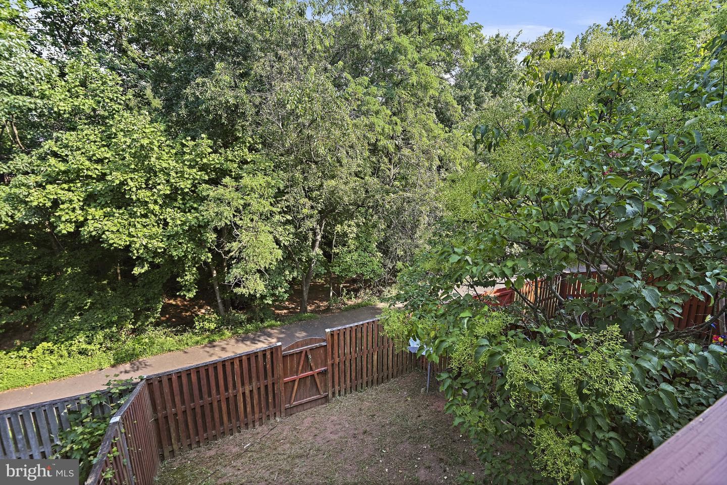 46816 Lawnes Creek Terrace photo 13
