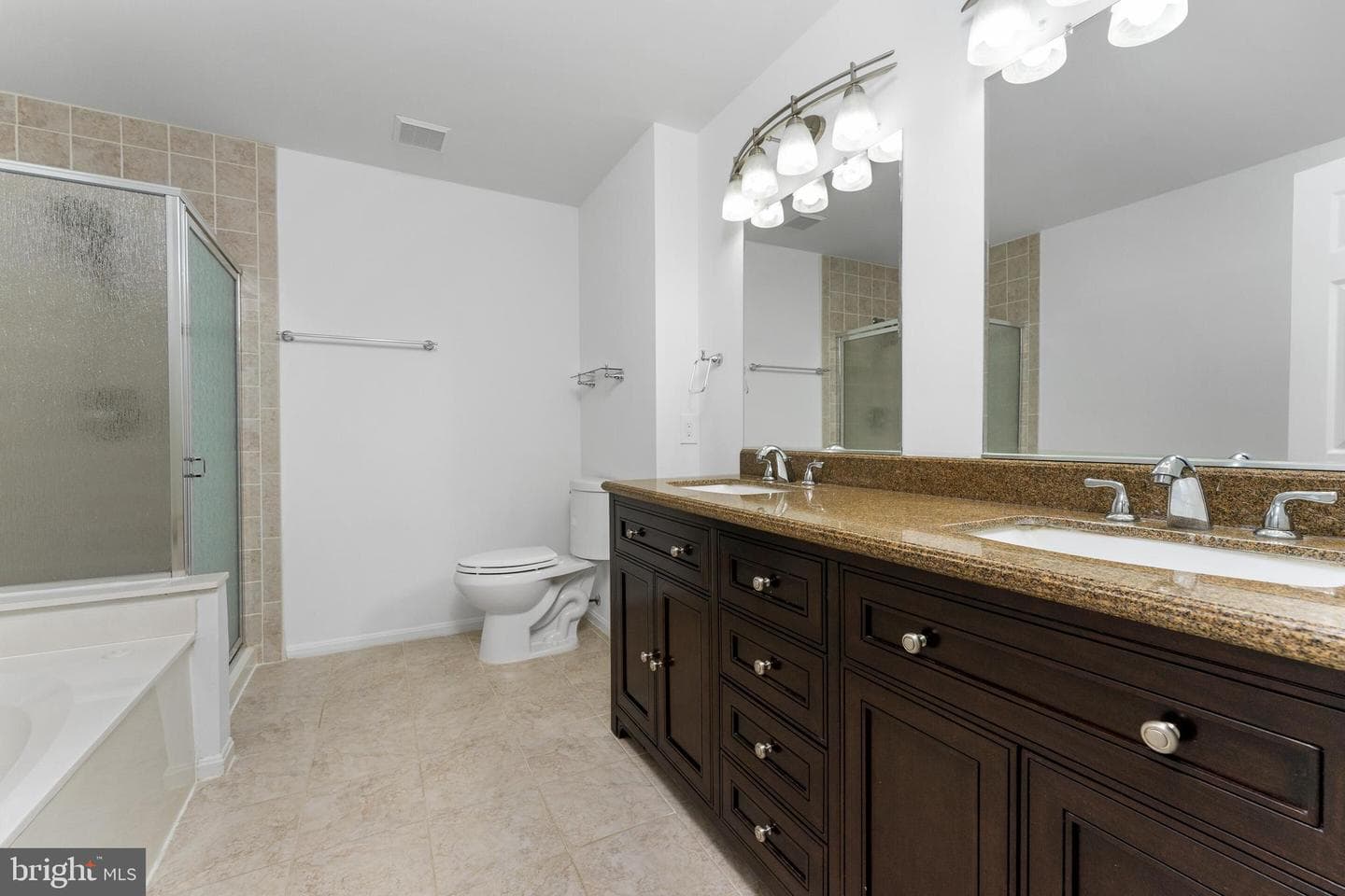 47581 Sandbank Square photo 12