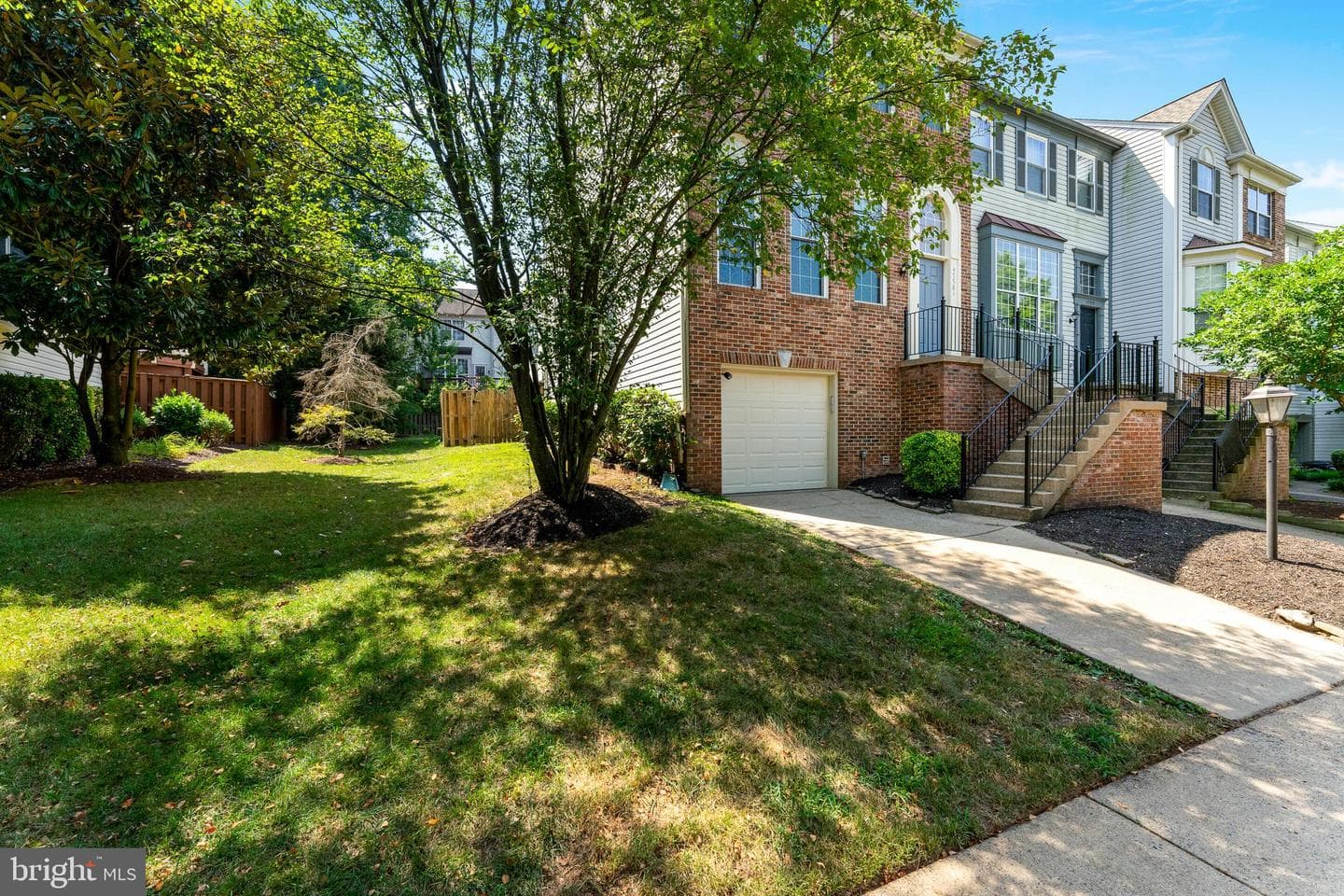 47581 Sandbank Square photo 2