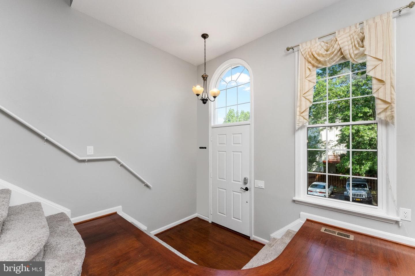 47581 Sandbank Square photo 3