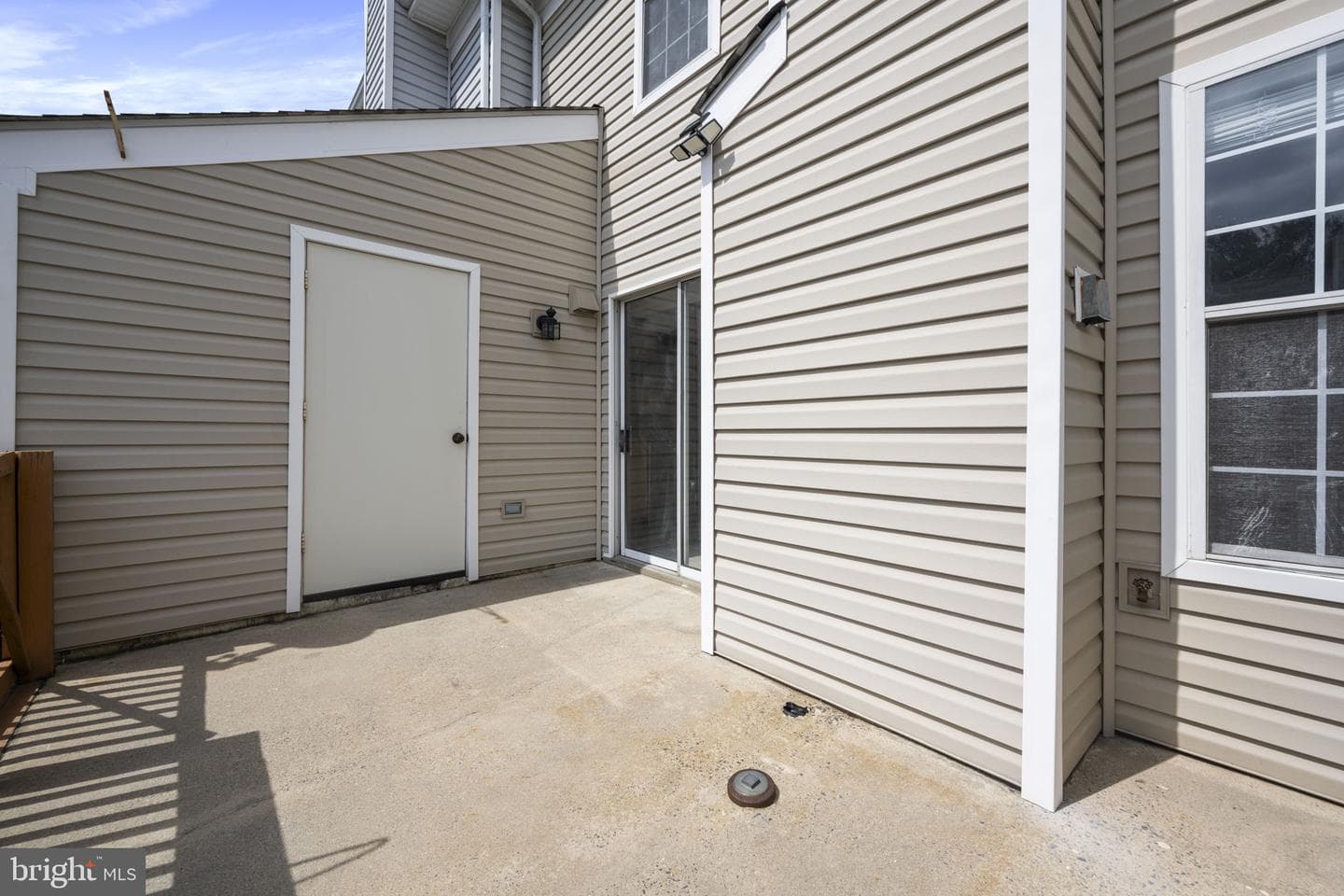 212 Saint Johns Square photo 15