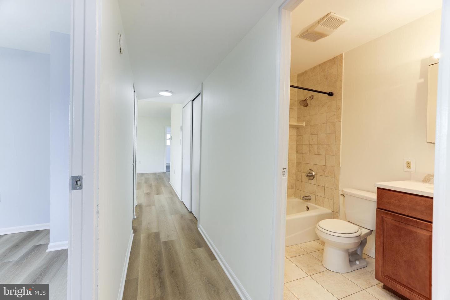 1815 N Brunswick Street photo 24