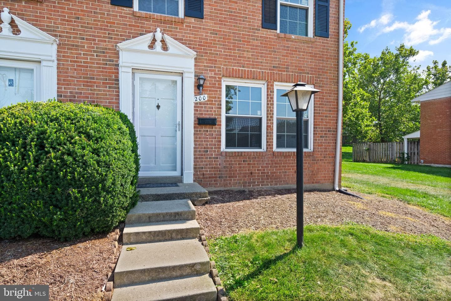 200 N Auburn Drive photo 3