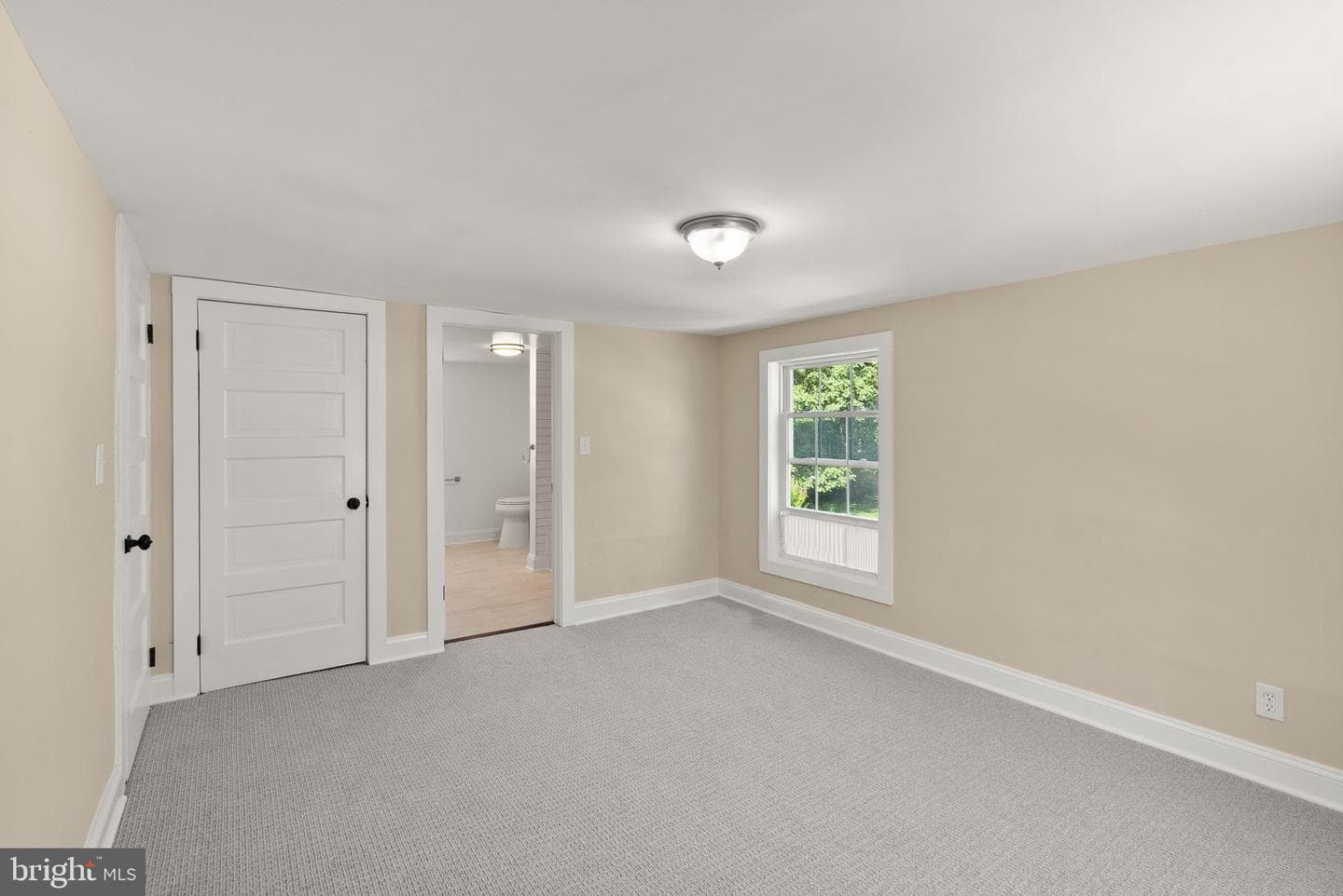 331 E G Street photo 39